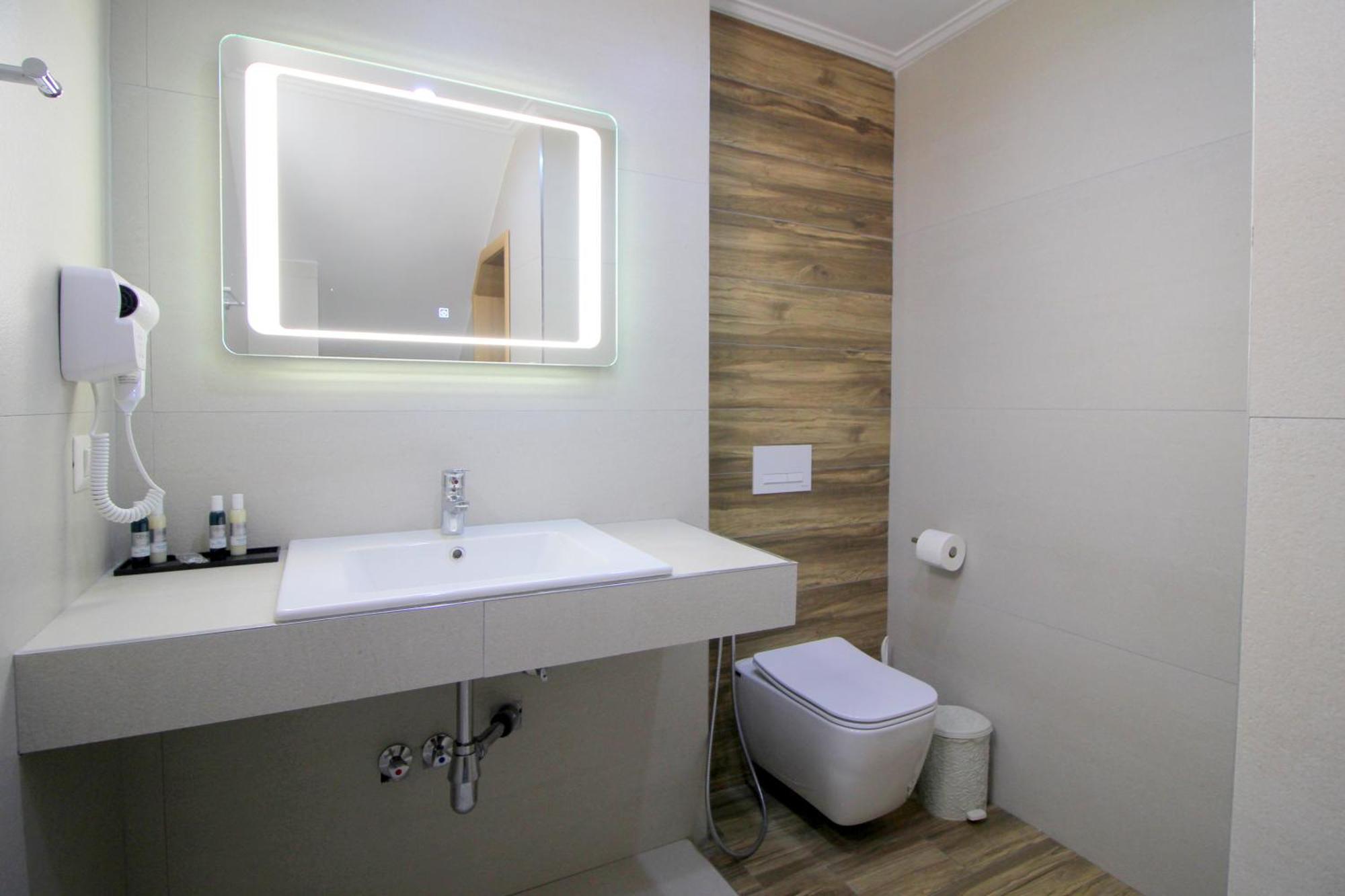 Ortus Rooms Sarande Ngoại thất bức ảnh