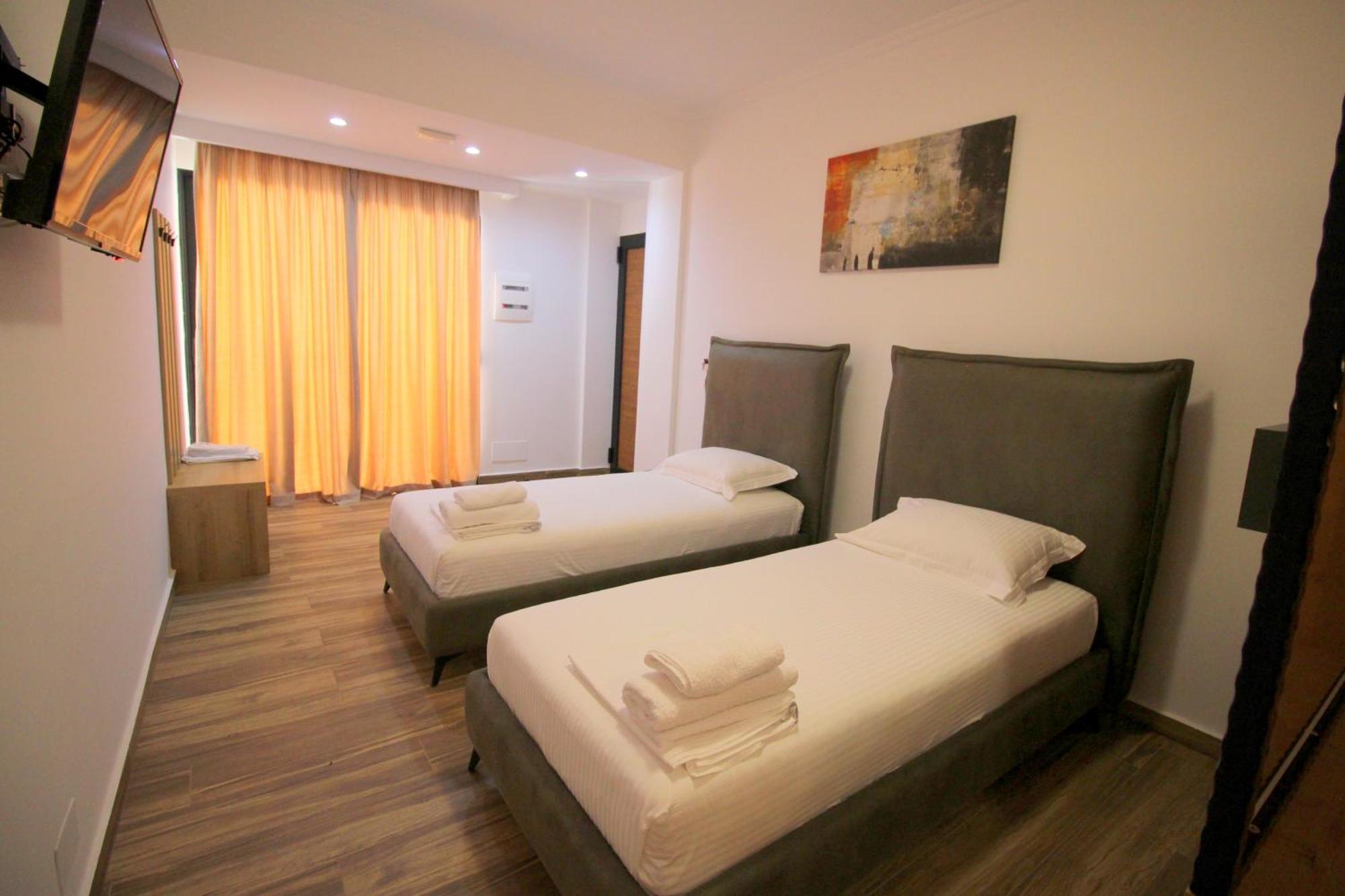 Ortus Rooms Sarande Ngoại thất bức ảnh