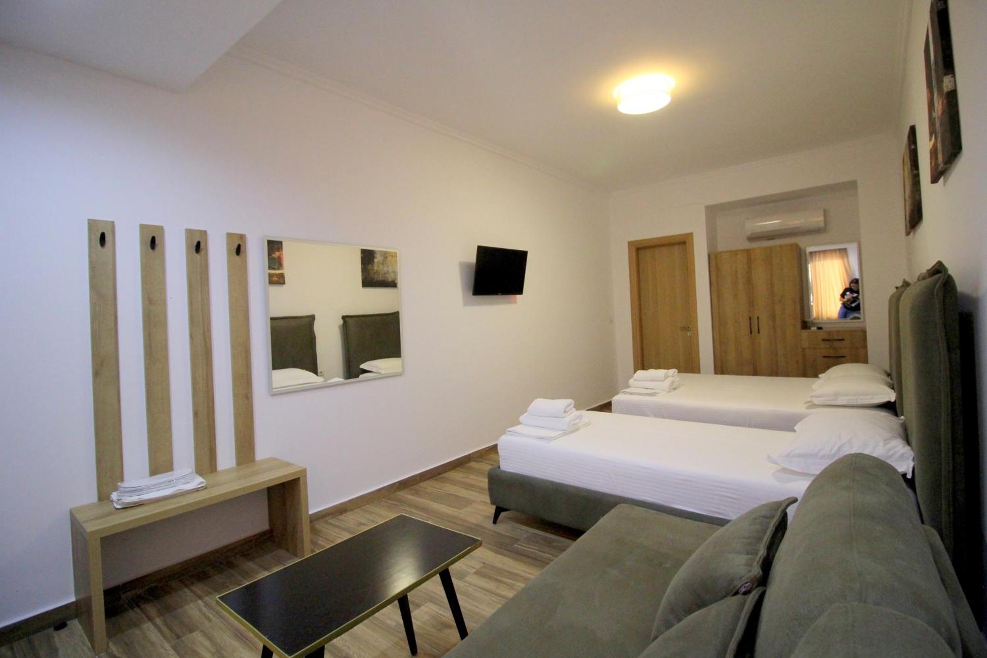 Ortus Rooms Sarande Ngoại thất bức ảnh